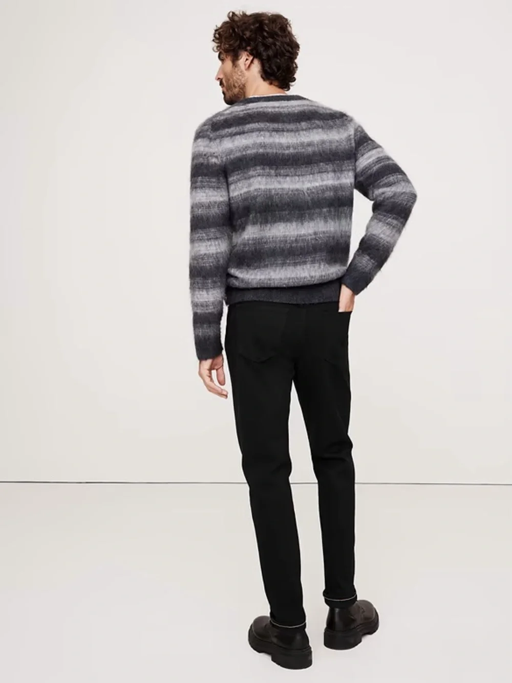 Banana Republic Men's Slim Straight Traveller Jeans - Black